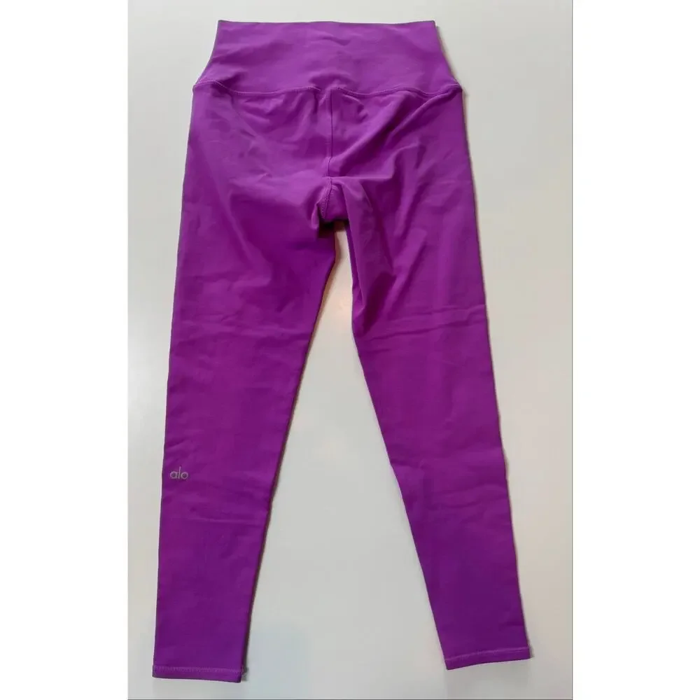 Alo Yoga Airbrush high waist leggings in Electric Violet - medium